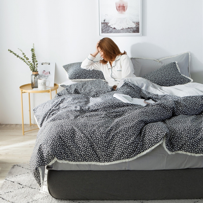 91家纺网 家纺一手货源 找家纺 涵宸家纺 新款13372流苏款加厚全棉刺绣四件套 眠棉