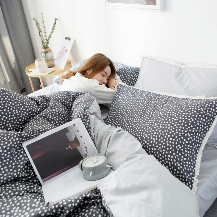 91家纺网 家纺一手货源 找家纺 涵宸家纺 新款13372流苏款加厚全棉刺绣四件套 眠棉