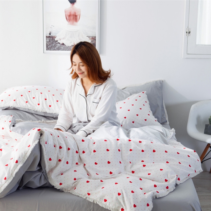 91家纺网 家纺一手货源 找家纺 涵宸家纺 新款13372流苏款加厚全棉刺绣四件套 心海