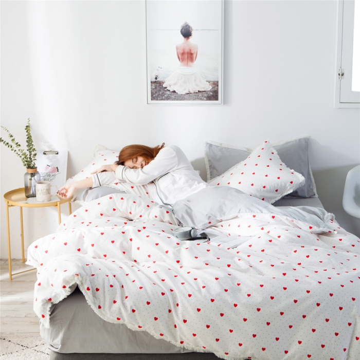 91家纺网 家纺一手货源 找家纺 涵宸家纺 新款13372流苏款加厚全棉刺绣四件套 心海