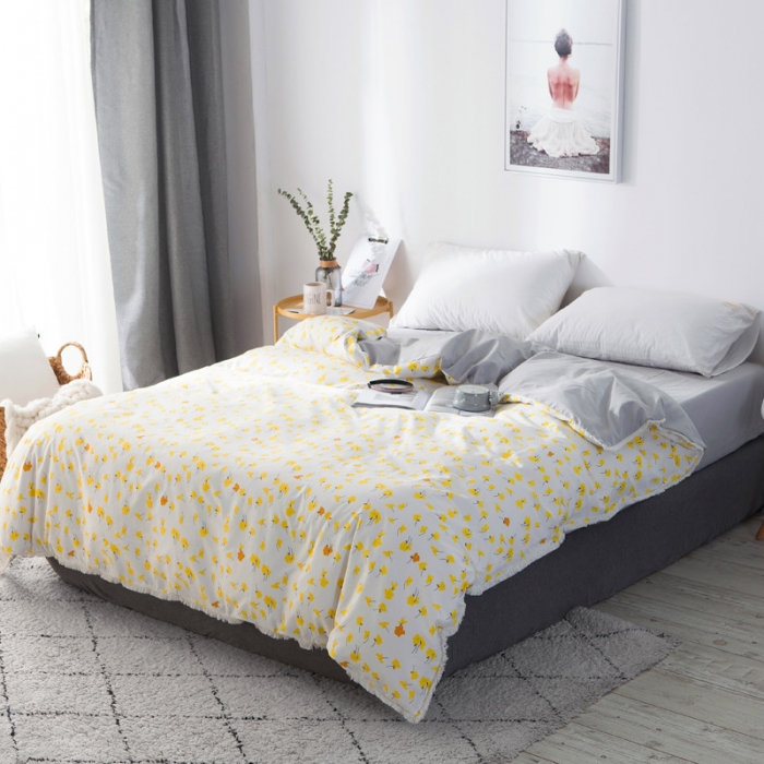 91家纺网 家纺一手货源 找家纺 涵宸家纺 新款13372流苏款全棉单品被套 向阳