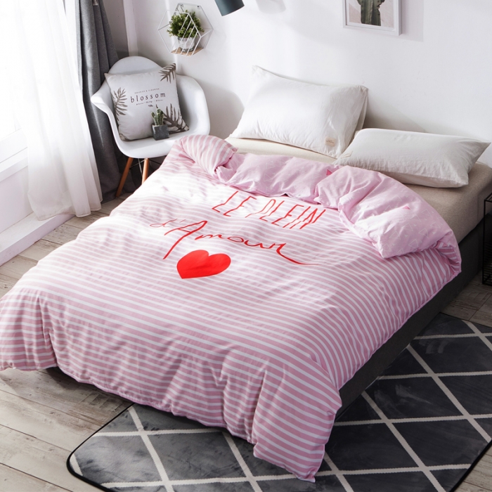 91家纺网 家纺一手货源 找家纺 涵宸家纺 单品大版全棉被套比心