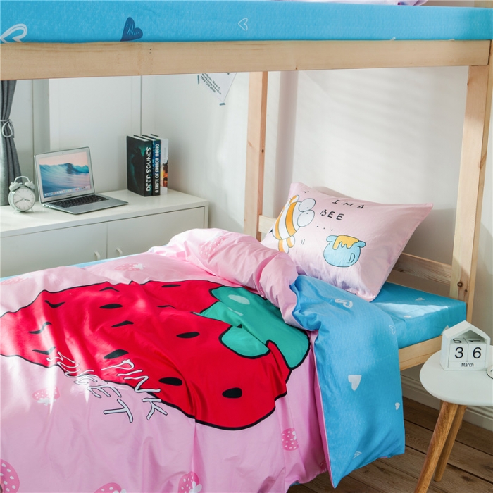 91家纺网 家纺一手货源 找家纺 涵宸家纺 全棉平网大版三件套系列 草莓