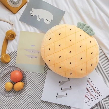 91家纺网 家纺一手货源 找家纺 （总）希诺 2019新款清新水果刺绣抱枕