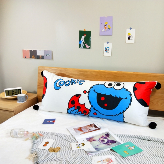 91家纺网 家纺一手货源 找家纺 希诺 2019新款水晶绒长靠垫 芝麻街