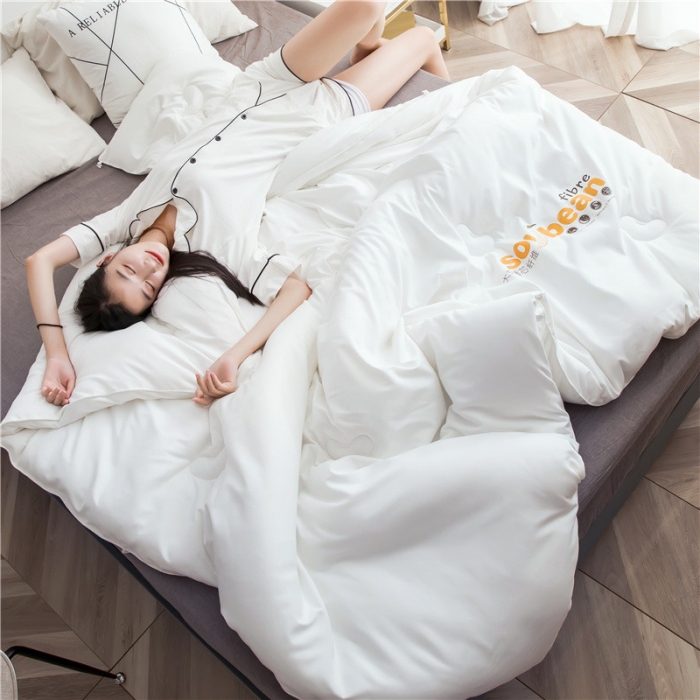 91家纺网 家纺一手货源 找家纺 大豆纤维加厚保暖冬被四季被春秋被子母被被子被芯  白色