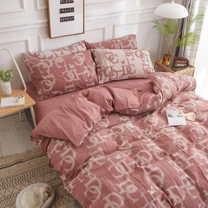 91家纺网 家纺一手货源 找家纺 久典家纺 2018新款60S色织水洗大提花四件套艾玛-豆沙色