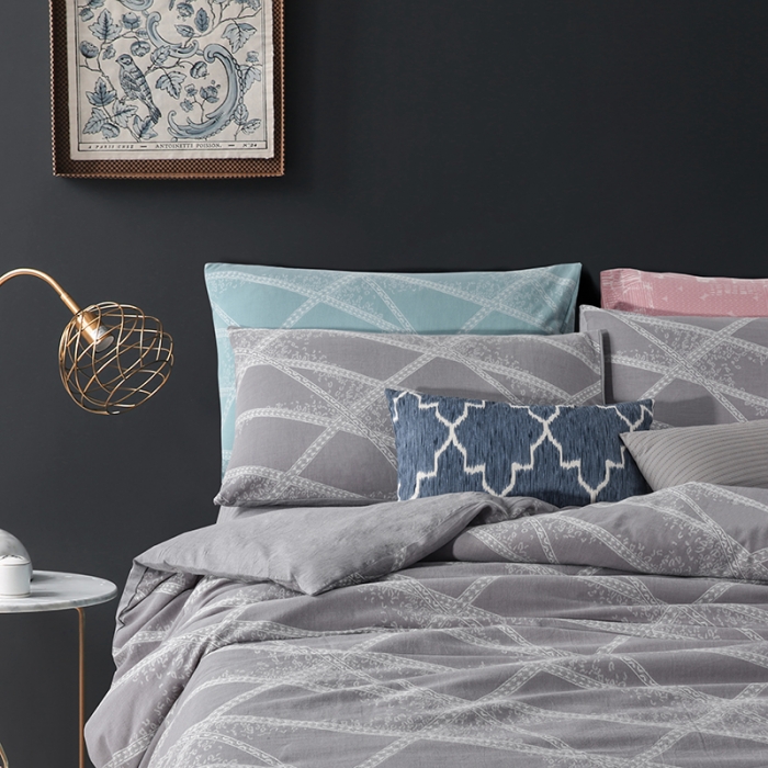 91家纺网 家纺一手货源 找家纺 久典家纺 2018新款60S色织水洗大提花四件套品味格韵-灰