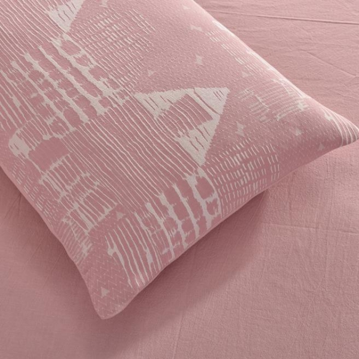 91家纺网 家纺一手货源 找家纺 久典家纺 2018新款60S色织水洗大提花四件套香榭丽舍-红