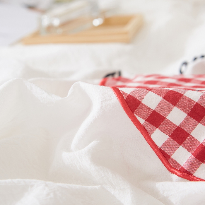 91家纺网 家纺一手货源 找家纺 久典家纺 2018新色织水洗棉绣花四件套潘多拉系列 粉格