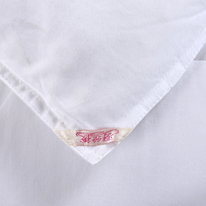 91家纺网 家纺一手货源 找家纺 久典家居 酒店布草星级宾馆酒店专用被芯全棉仿羽四季被春秋被