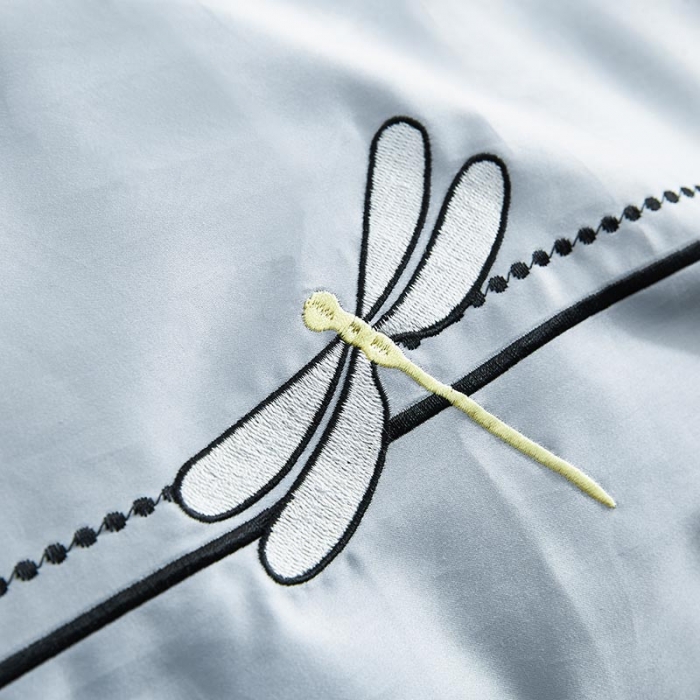 91家纺网 家纺一手货源 找家纺 久典家纺 2019年60S长绒棉蜻蜓绣四件套 灰色