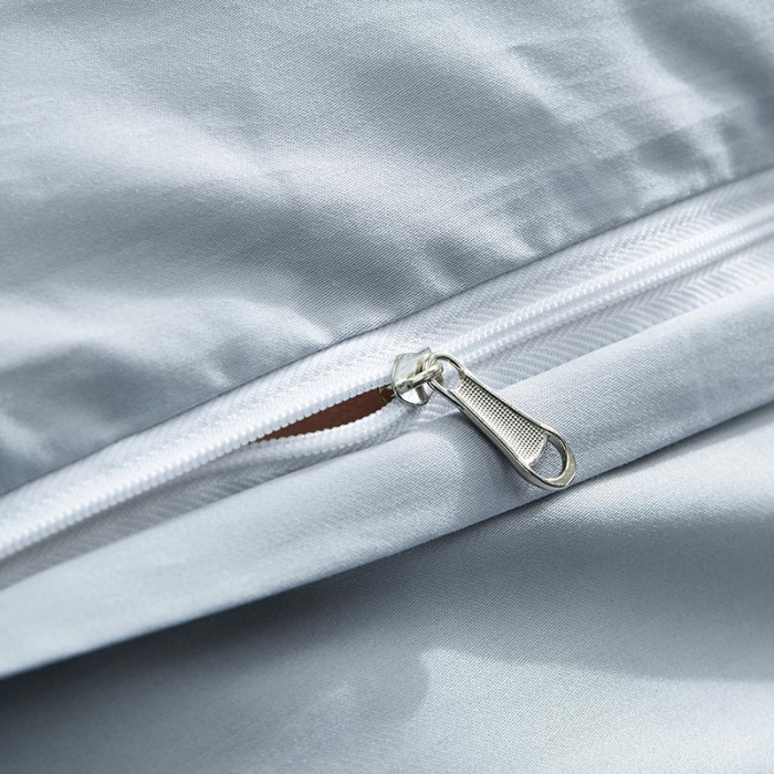 91家纺网 家纺一手货源 找家纺 久典家纺 2019年60S长绒棉蜻蜓绣四件套 灰色