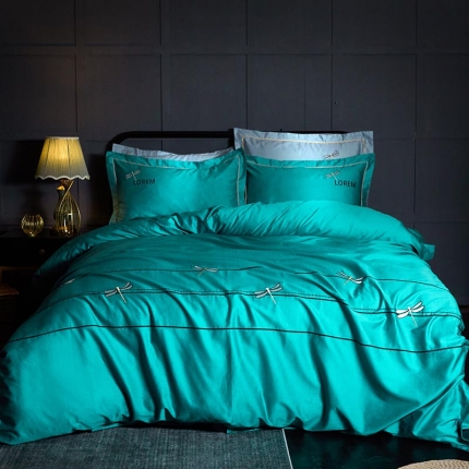 91家纺网 家纺一手货源 找家纺 久典家纺 2019年60S长绒棉蜻蜓绣四件套 绿色