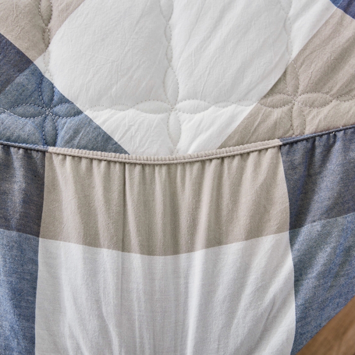 91家纺网 家纺一手货源 找家纺 久典家居 2019新款色织全棉水洗棉夹棉床笠 兰大格