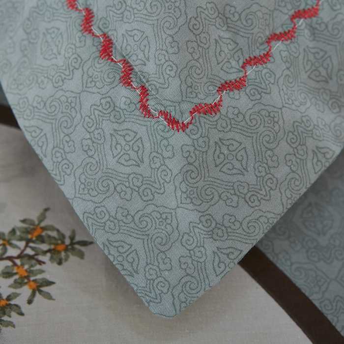 91家纺网 家纺一手货源 找家纺  雲归梦活性大版匹马棉-中国风花型镜里观花（兰）