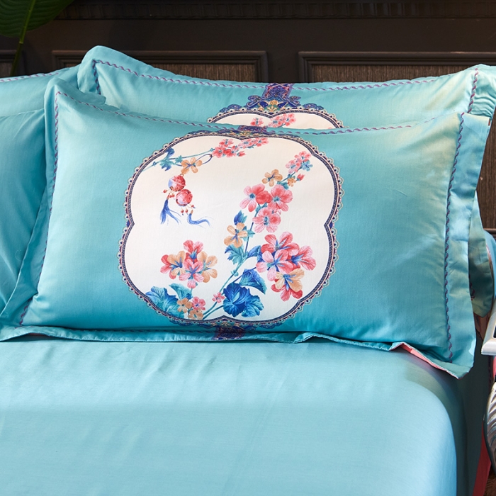 91家纺网 家纺一手货源 找家纺  雲归梦活性大版匹马棉-中国风花型锁珠帘粉