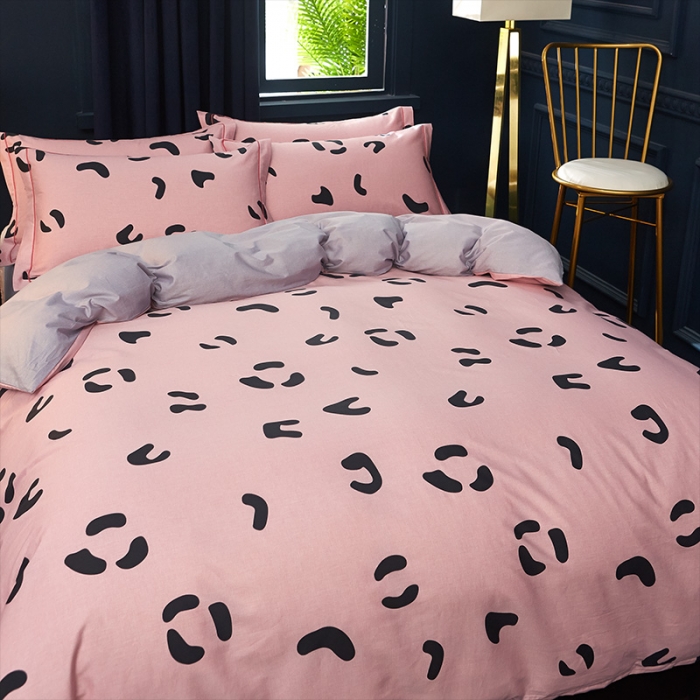 91家纺网 家纺一手货源 找家纺 雲归梦 2019全棉活性大版简约卡通风格四件套 小恋曲粉