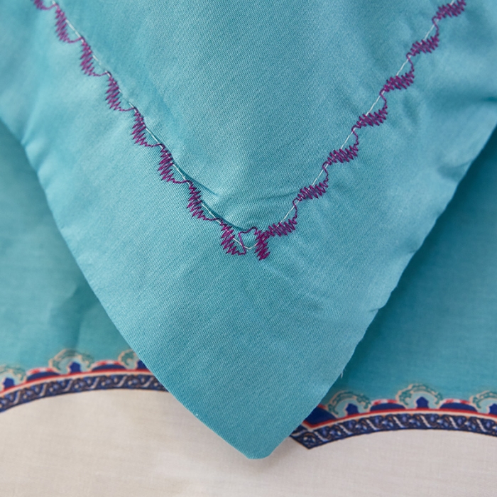 91家纺网 家纺一手货源 找家纺 雲归梦家纺2019新款13372全棉活性大版四件套 锁珠帘粉