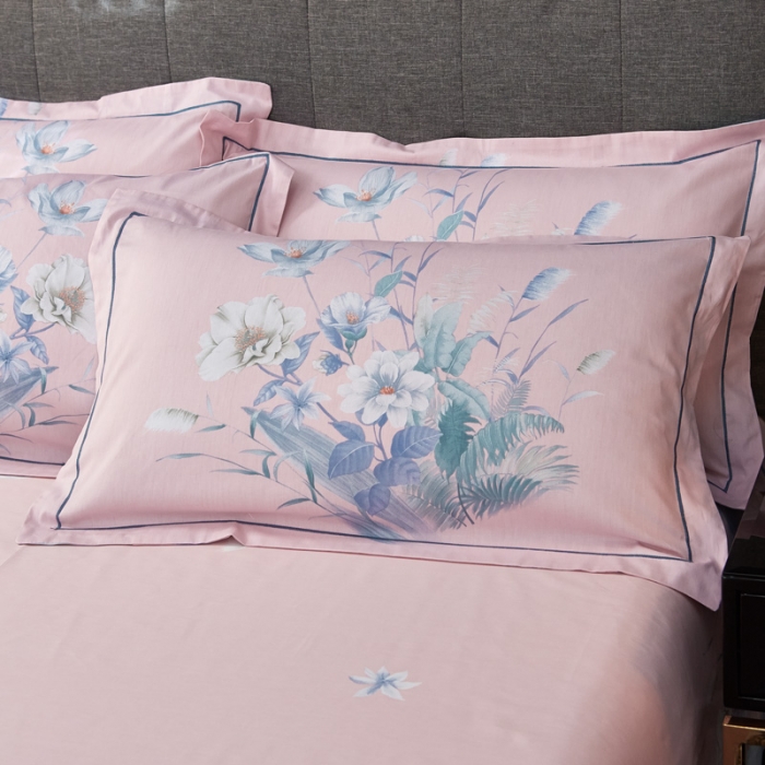 91家纺网 家纺一手货源 找家纺 雲归梦家纺 2019新款13372全棉活性大版四件套 花满庭