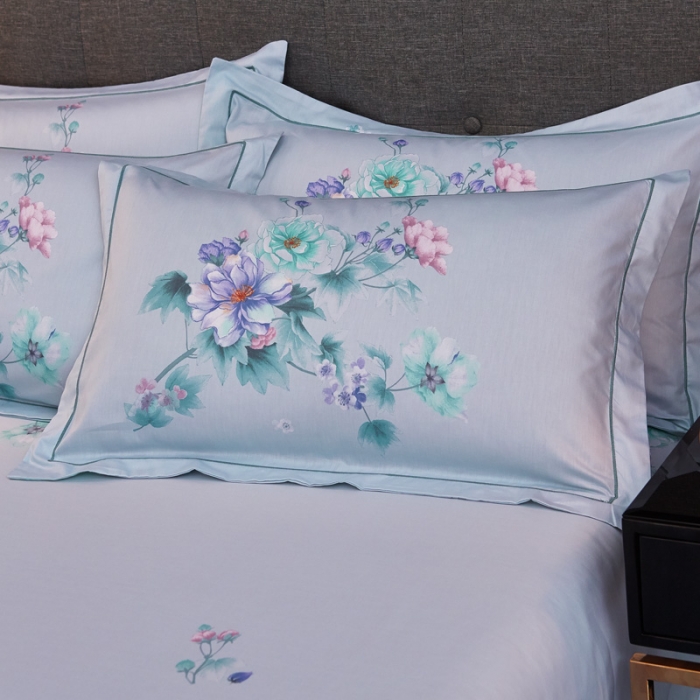 91家纺网 家纺一手货源 找家纺 雲归梦家纺 2019新款13372全棉活性大版四件套 花木槿