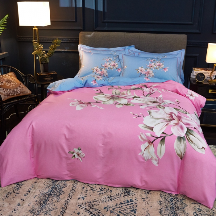 91家纺网 家纺一手货源 找家纺 雲归梦家纺 2019新款13372全棉活性大版四件套 花意粉