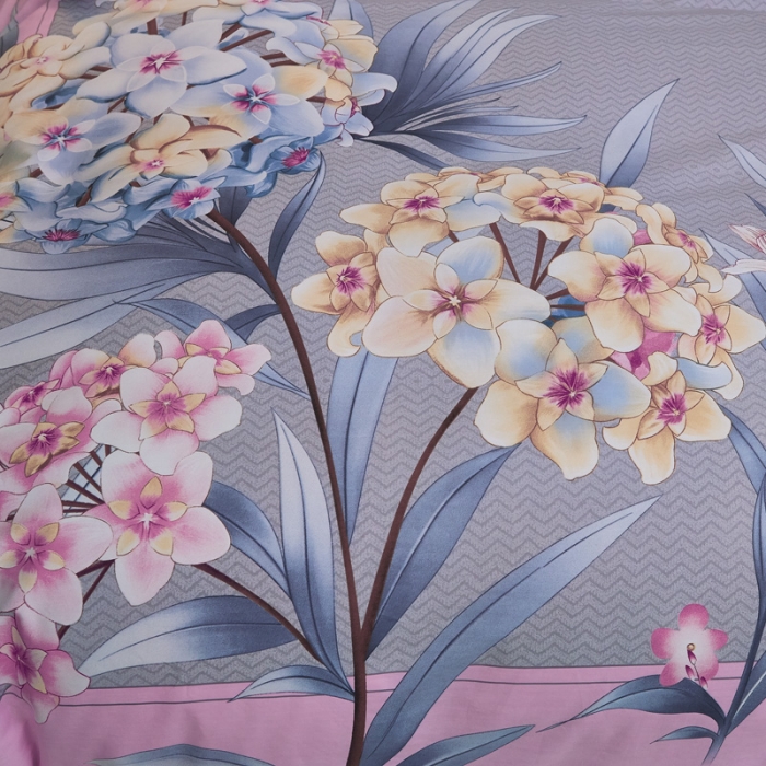 91家纺网 家纺一手货源 找家纺 雲归梦家纺2019新款13372全棉活性大版四件套静待花开粉