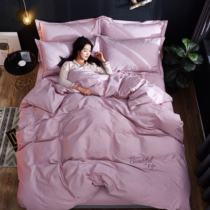 91家纺网 家纺一手货源 找家纺 雲归梦 北欧简约全棉绣花四件套 圣托里尼-格粉