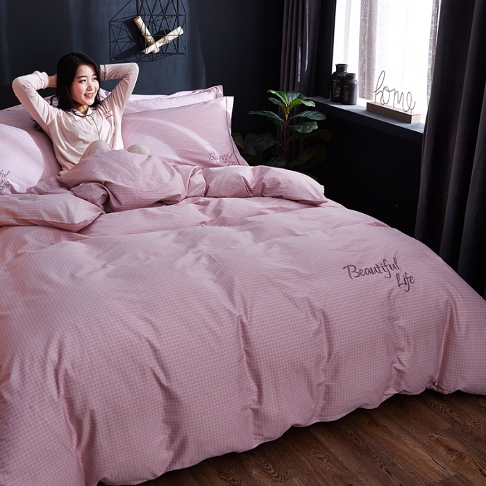 91家纺网 家纺一手货源 找家纺 雲归梦 北欧简约全棉绣花四件套 圣托里尼-格粉