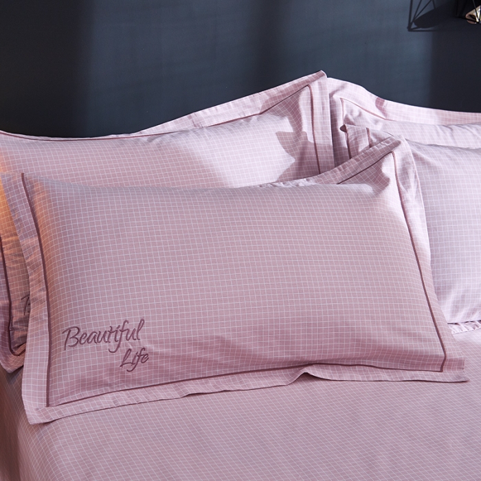 91家纺网 家纺一手货源 找家纺 雲归梦 北欧简约全棉绣花四件套 圣托里尼-格粉