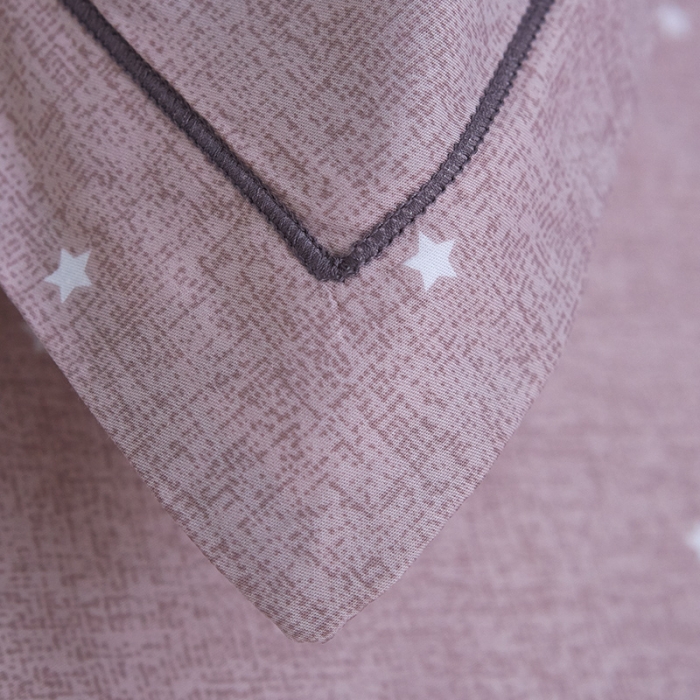 91家纺网 家纺一手货源 找家纺 雲归梦 北欧简约全棉绣花四件套 圣托里尼-星灰