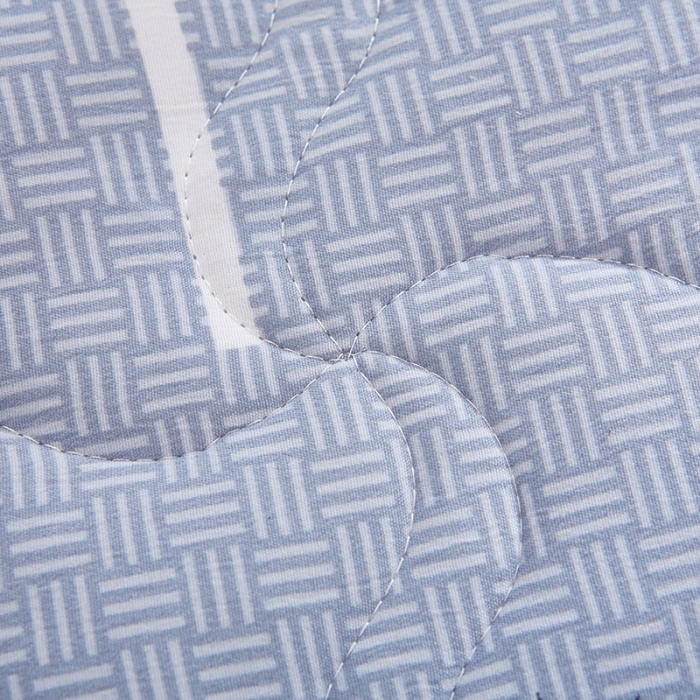 91家纺网 家纺一手货源 找家纺 (总）寐珂家纺 新款6cm厚水洗棉床垫