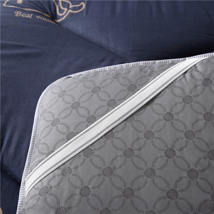 91家纺网 家纺一手货源 找家纺 爱喔家纺 2018新款加厚磨毛床垫 鲸鱼