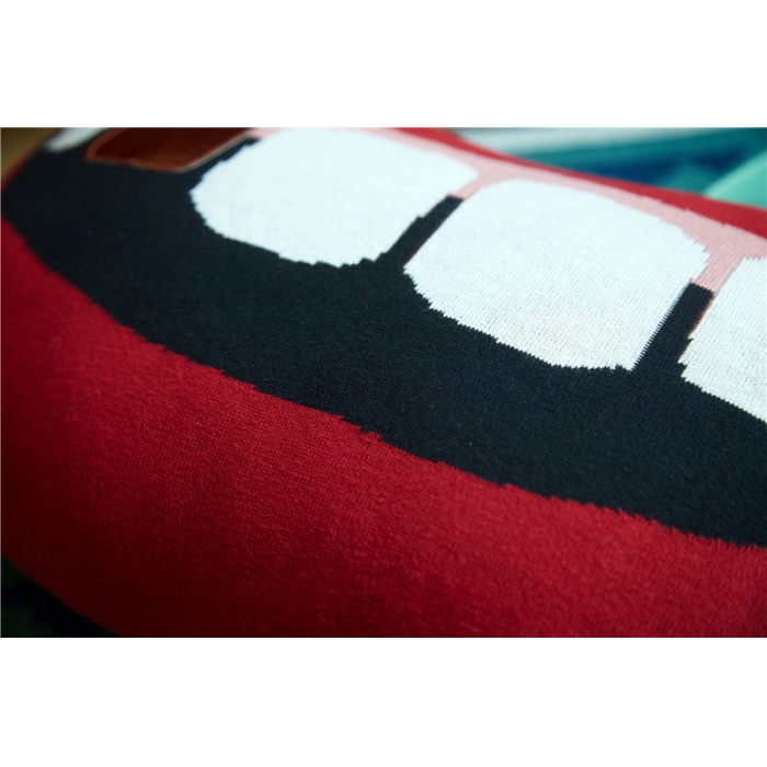 91家纺网 家纺一手货源 找家纺 918家纺 Moon 1969针织抱枕 大金牙