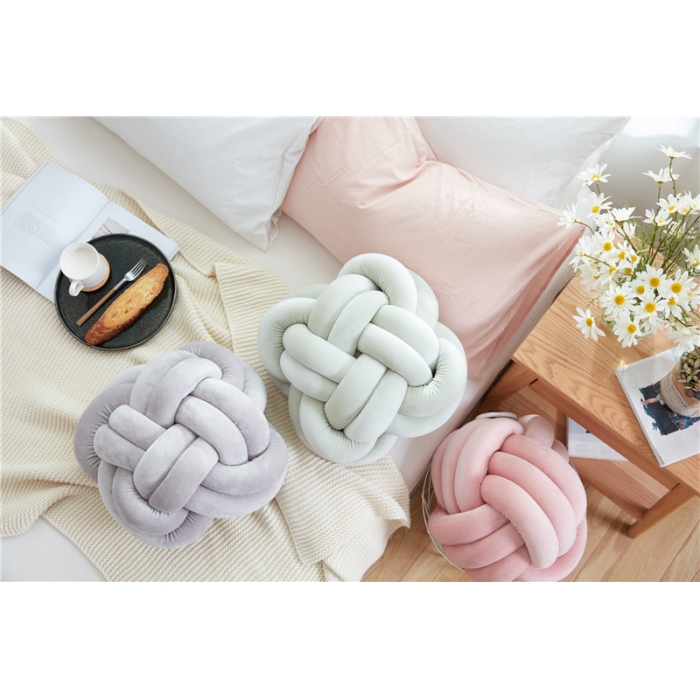 91家纺网 家纺一手货源 找家纺 （总）918家纺 水晶绒手工打结抱枕