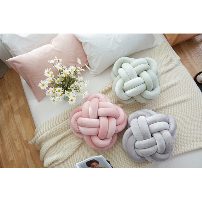 91家纺网 家纺一手货源 找家纺 （总）918家纺 水晶绒手工打结抱枕