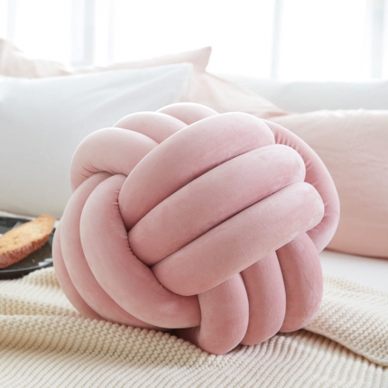 91家纺网 家纺一手货源 找家纺 （总）918家纺 水晶绒手工打结抱枕