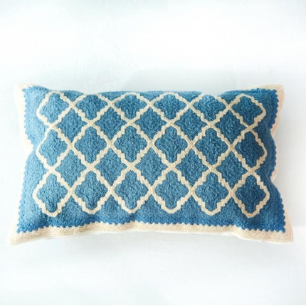 91家纺网 家纺一手货源 找家纺 （总）918家纺 全棉毛巾拉链绣抱枕长方形款