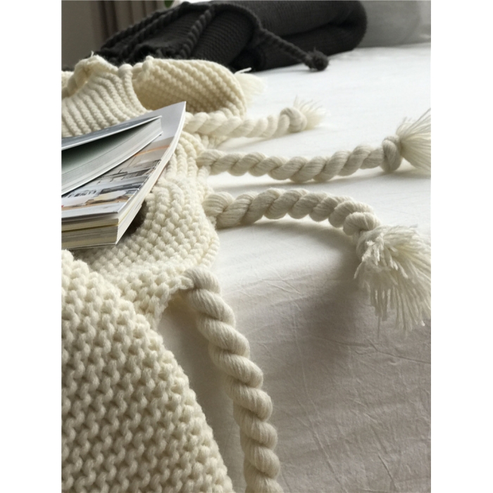 91家纺网 家纺一手货源 找家纺 （总）918家纺 麻花流苏贴心毯