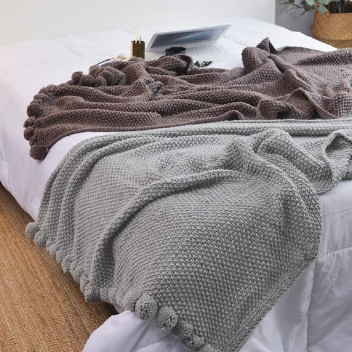 91家纺网 家纺一手货源 找家纺 （总）918家纺 摩西纯色球球毯