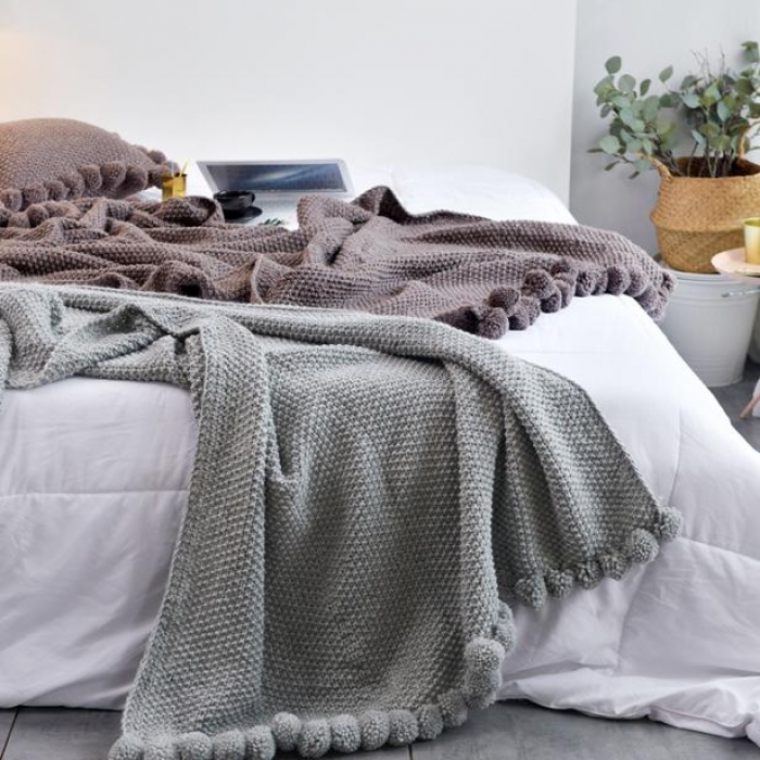 91家纺网 家纺一手货源 找家纺 （总）918家纺 摩西纯色球球毯