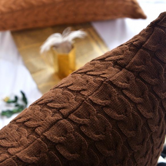 91家纺网 家纺一手货源 找家纺 （总）918家纺 双麻花针织抱枕