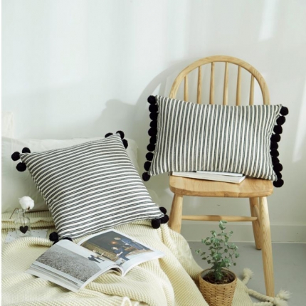 91家纺网 家纺一手货源 找家纺 （总）918家纺 卡乐球球纯棉色织条纹抱枕