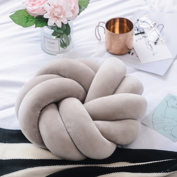 91家纺网 家纺一手货源 找家纺 （总）918家纺 新款手工抱枕