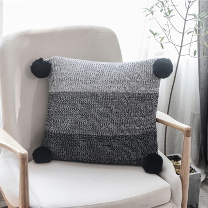 91家纺网 家纺一手货源 找家纺 （总）918家纺 渐变纹四角挂球抱枕