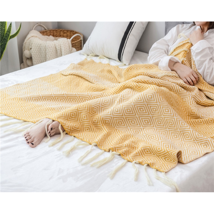 91家纺网 家纺一手货源 找家纺 （总）918家纺 迷宫回行格毯子