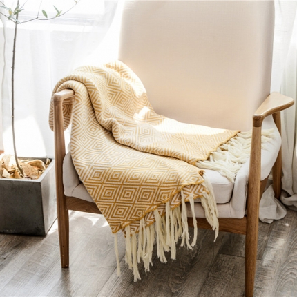 91家纺网 家纺一手货源 找家纺 （总）918家纺 迷宫回行格毯子