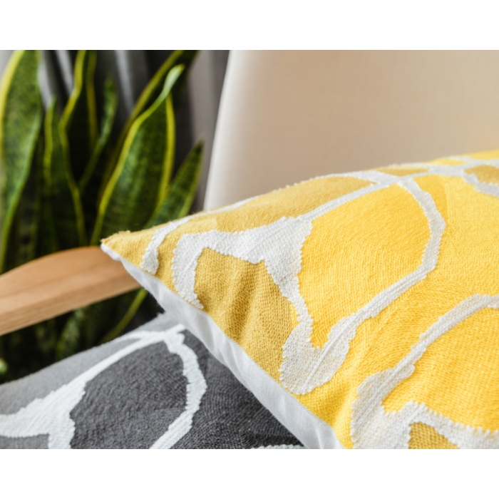 91家纺网 家纺一手货源 找家纺 （总）918家纺 全棉毛巾拉链绣抱枕五月刺绣新品抱枕