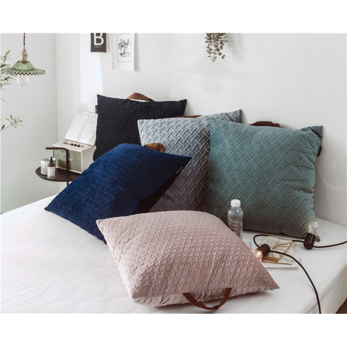 91家纺网 家纺一手货源 找家纺 （总）918家纺 2021新款立体压花抱枕