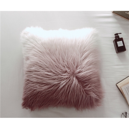 91家纺网 家纺一手货源 找家纺 （总）918家纺 2021新款渐变羊毛抱枕